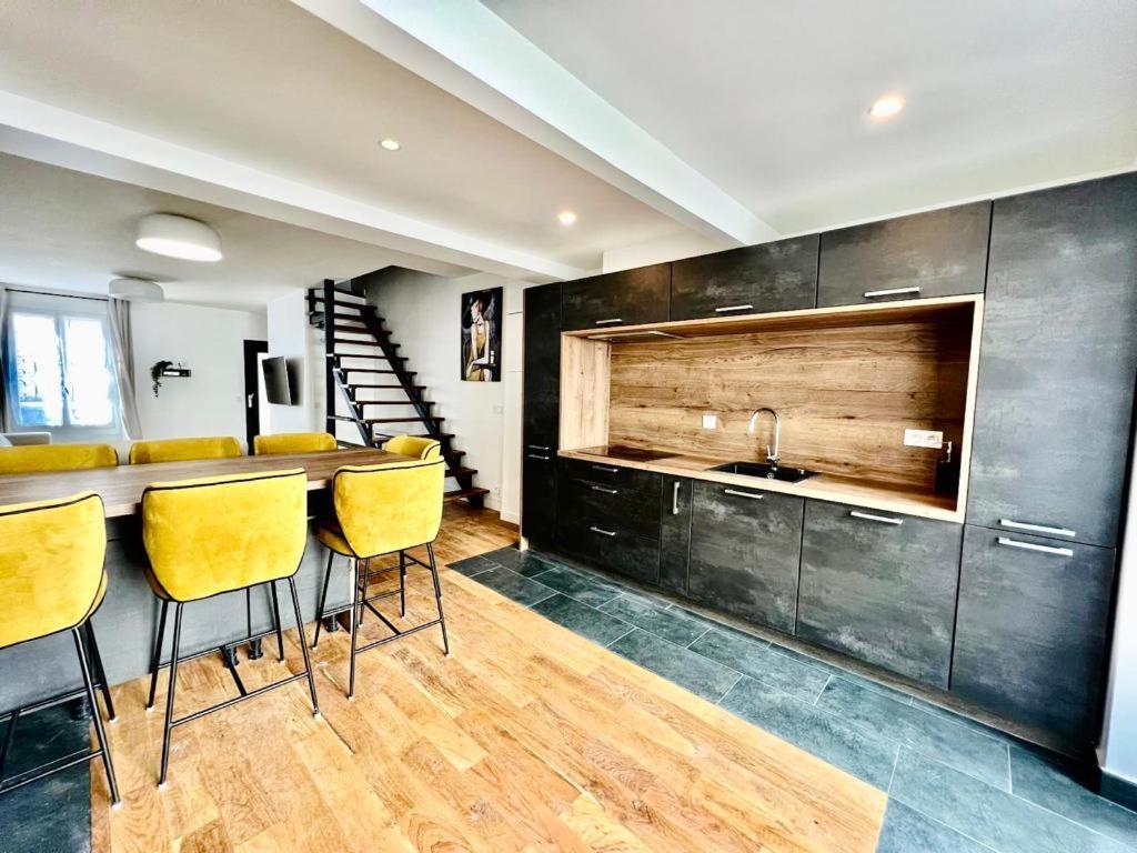 House Near Paris/Stade De France سان دوني المظهر الخارجي الصورة